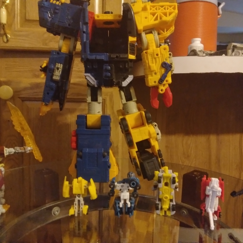 Transfomers - Picture 12 of 15